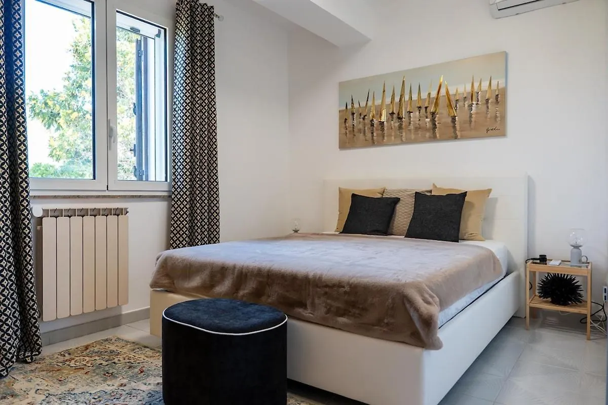 Panoramic Villa Fiore Di Limone Near Cefalu 산토스테파노디카마스트라 0*,  이탈리아